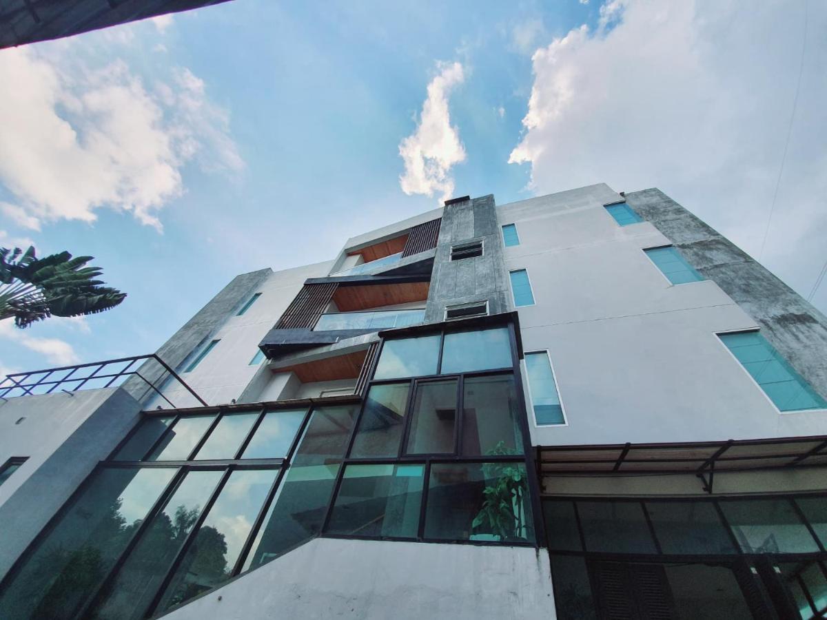Lemonade Phuket Hotel -Sha Plus Chalong Exterior photo